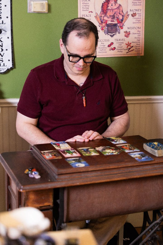 The Mystical Symbology in Tarot: Understanding the Symbols