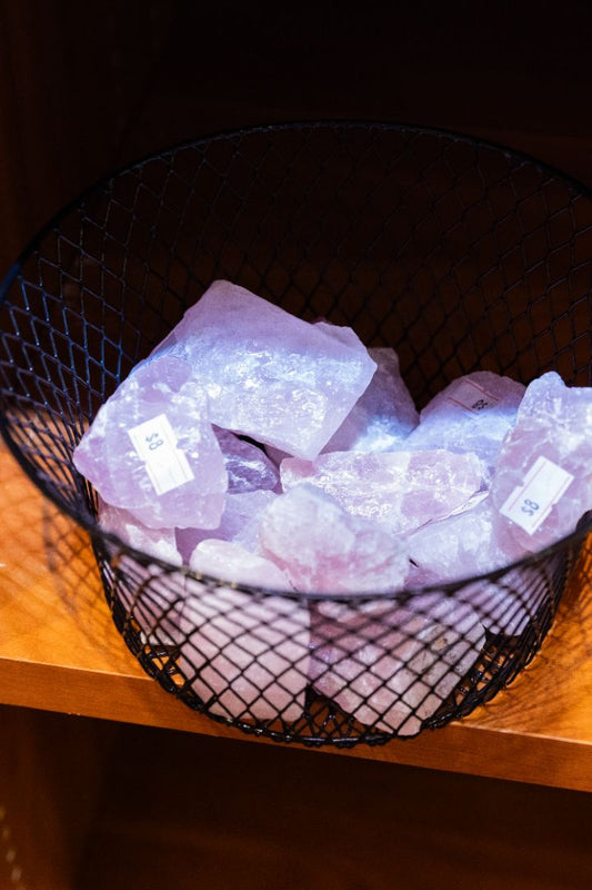 Heart Chakra Harmony: Crystals for Love and Healing
