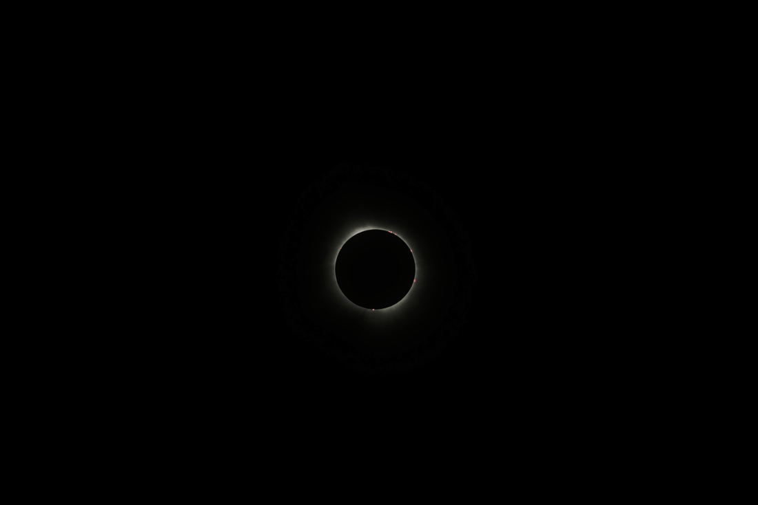 Worm Moon + Total Lunar Eclipse (Mar 3, 2026): How to stay centered and clear