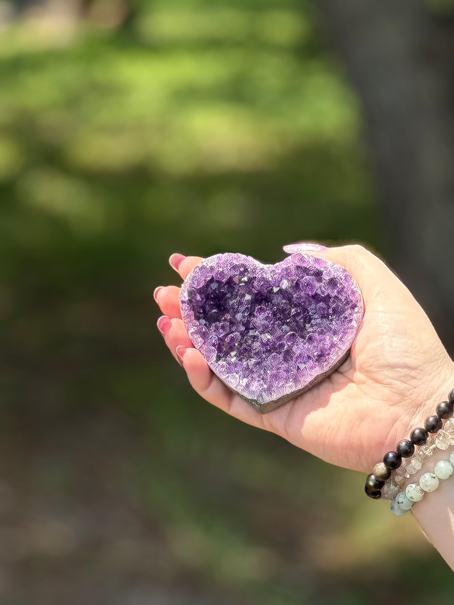Uruguayan Amethyst Heart – Ethical Crystal Heart Cleansed for Crown & Heart Chakras (0.17–0.28 kg)
