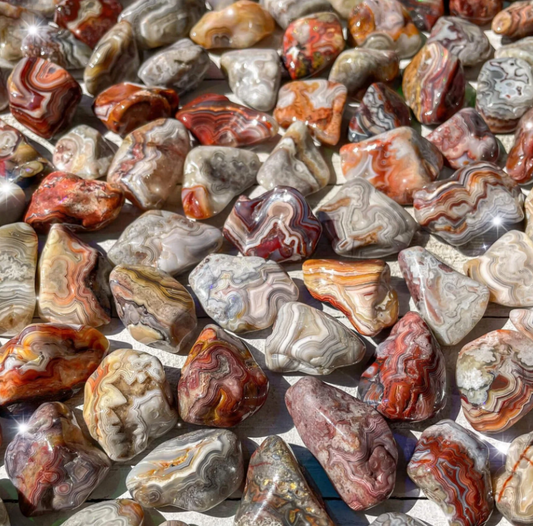 Mexican Lace Agate Tumble - Dear Universe
