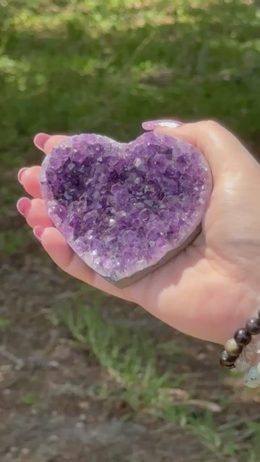 Uruguayan Amethyst Heart – Ethical Crystal Heart Cleansed for Crown & Heart Chakras (0.17–0.28 kg)